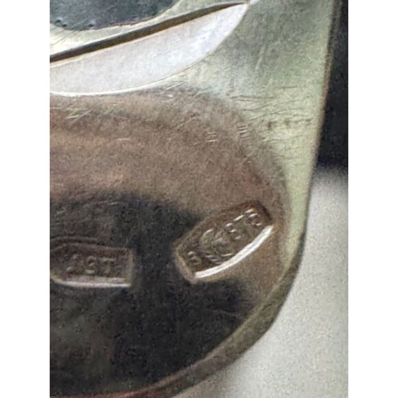 Sterling Silver with intricate carving and black enamel cuff bracelet/ring set. - Picture 6 of 9